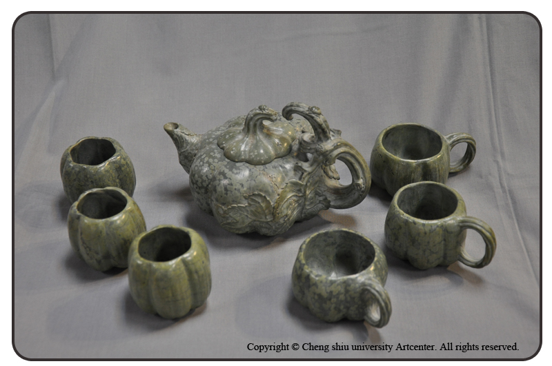 ���J���@�B�ӫn�ʳ��ա@�B�ӥۡ@20&times;12&times;12�@2003