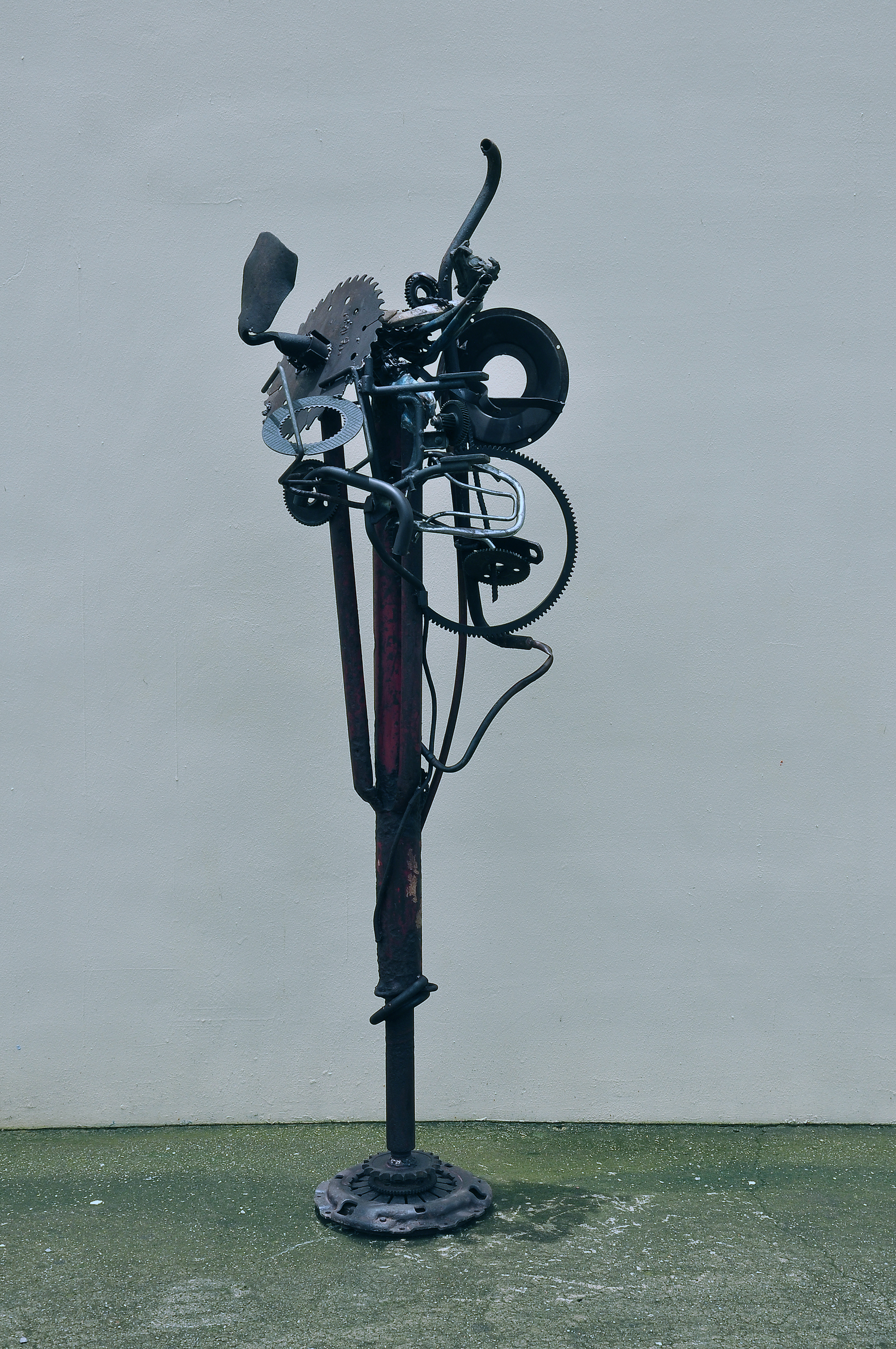 齒輪就是我的臉  洪龍木個展