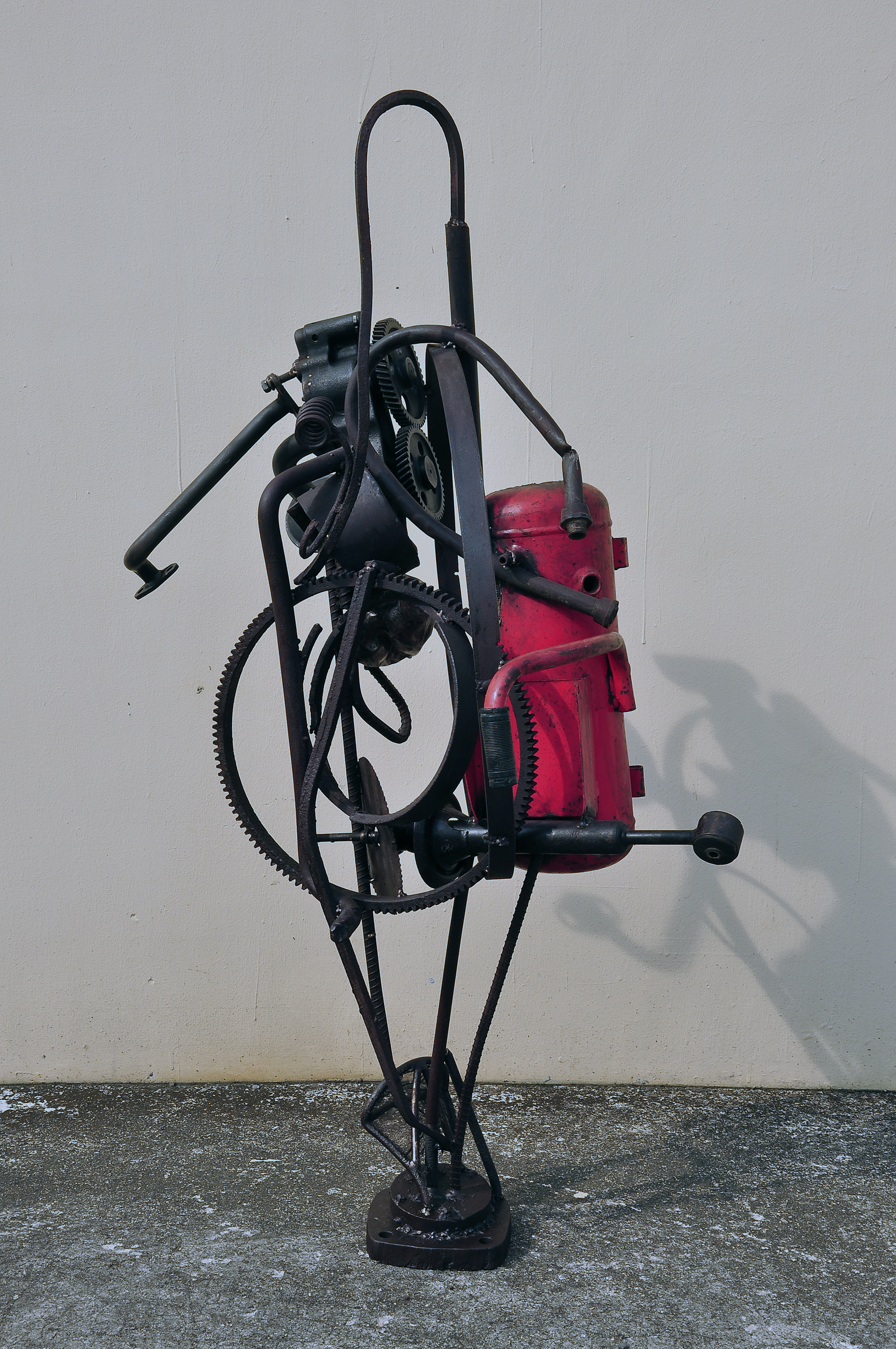 齒輪就是我的臉  洪龍木個展